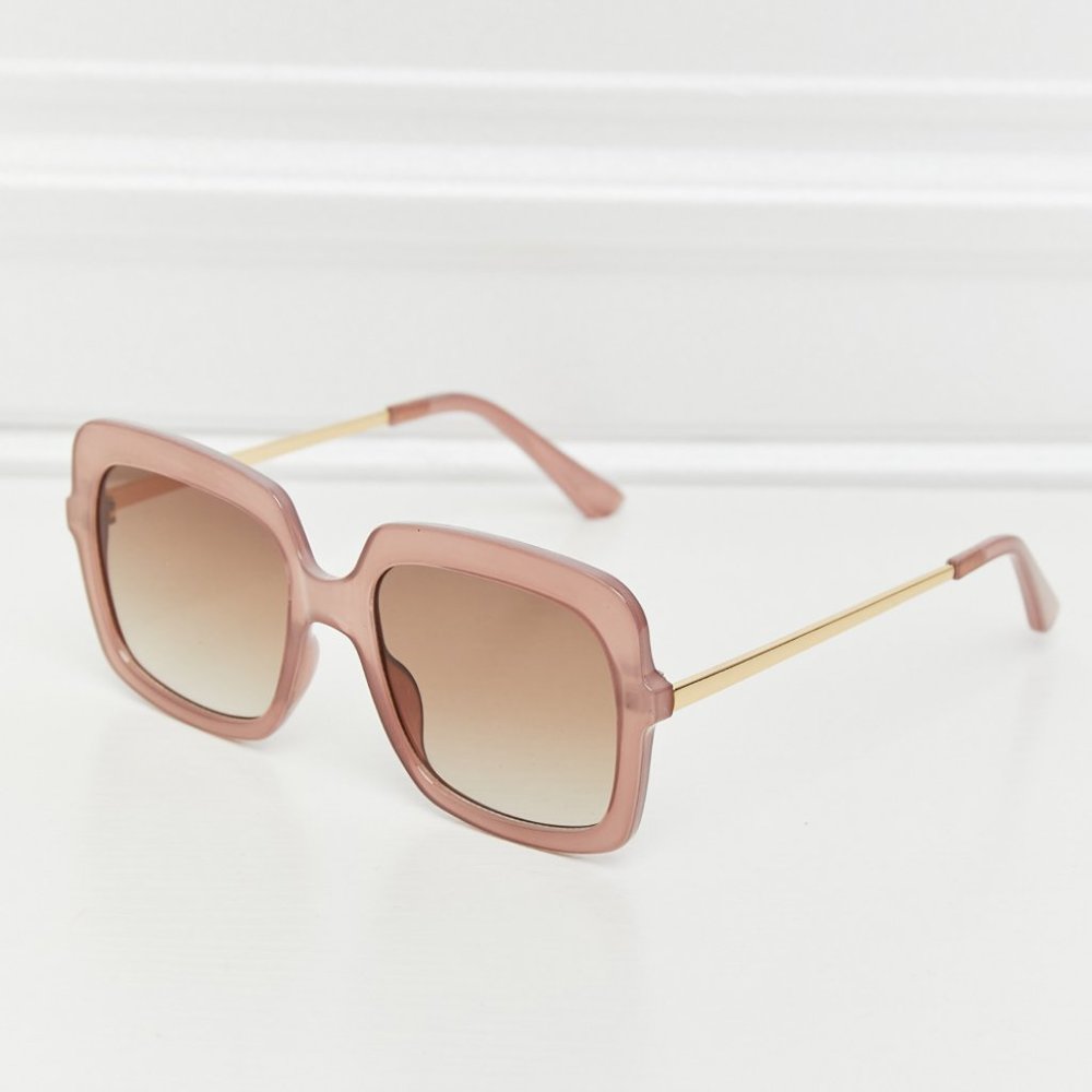 Mocha Sunglasses & Case 🩷LIVE show item - Picture 2 of 4